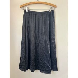 Vintage Vanity Fair Black Silky Lace Trim Full Slip Skirt Size Medium Romantic
